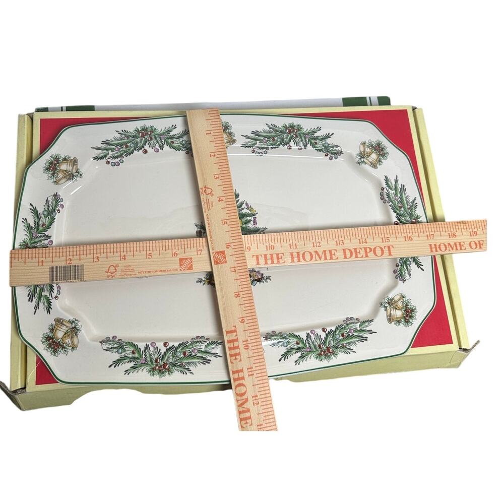 Spode Christmas Tree Garland 17.5" Rectangular Serving Platter in Box S3324-A8 - Picture 5 of 16